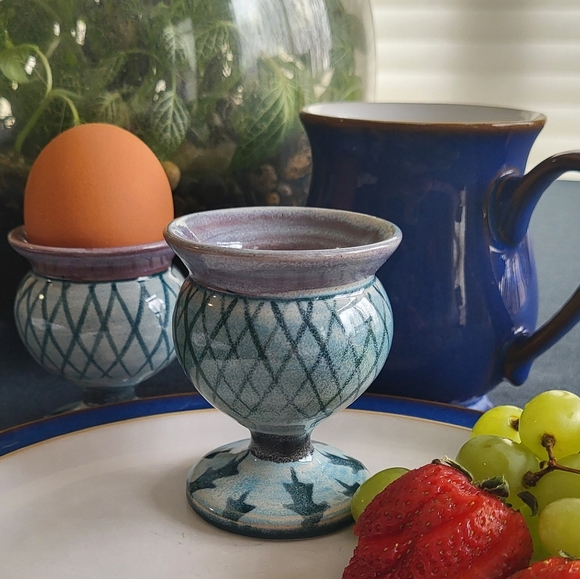 TAIN POTTERY Glenaldie Thistle Egg Cups, Set of 2 - Picture 3 of 6